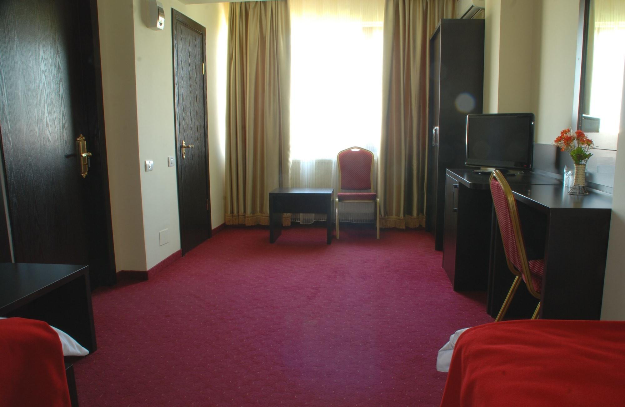 Hotel Ancor Pipera Esterno foto